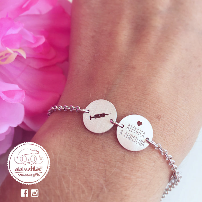 pulseira love duas medalhas