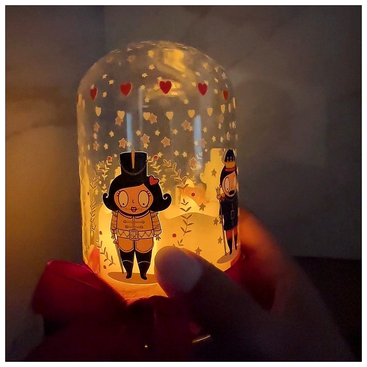 campânula com quebra nozes